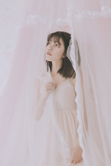 强行玷污女教师